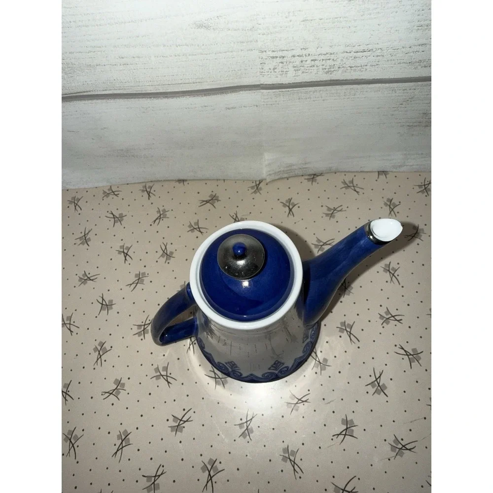 Bombay China Cobalt/ White Porcelain Arabesque Pattern Gold Trim Teapot 1.5 Cups